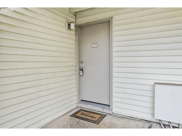 $259,950 | 510 Southeast 157th Avenue, Unit 37, Vancouver, WA 98684