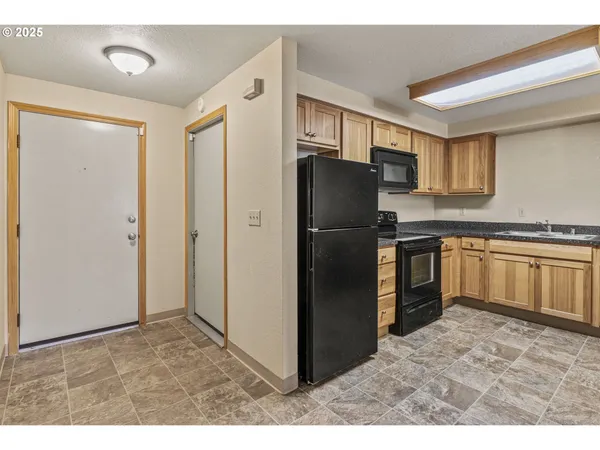 $259,950 | 510 Southeast 157th Avenue, Unit 37, Vancouver, WA 98684
