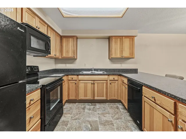 $259,950 | 510 Southeast 157th Avenue, Unit 37, Vancouver, WA 98684