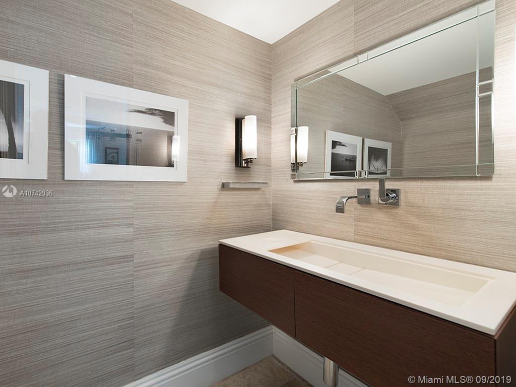 6034 Pine Tree Drive Miami Beach, FL 33140 - Photo 19 of 28