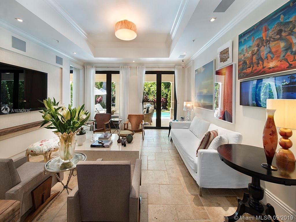 6034 Pine Tree Drive Miami Beach, FL 33140 - Photo 6 of 28