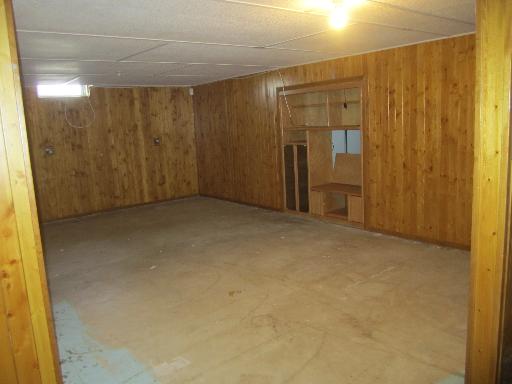 545 Beck Road Lindenhurst, IL 60046 - Photo 12 of 16