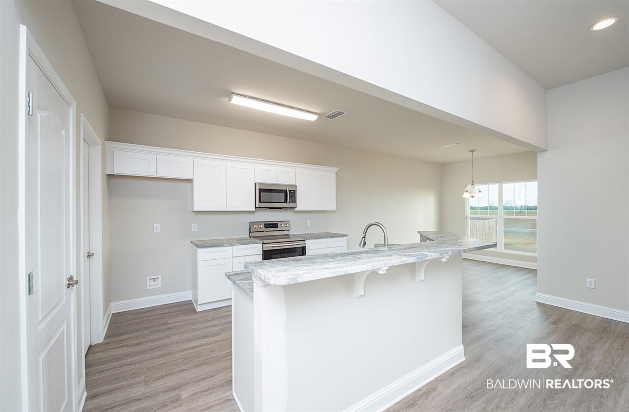 16936 Prado Loop Loxley, AL 36551 - Photo 10 of 33 Eat In Breakfast Bar