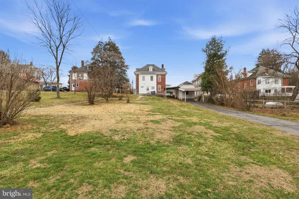 $399,000 | 72 South Main Street, Smithsburg, MD 21783