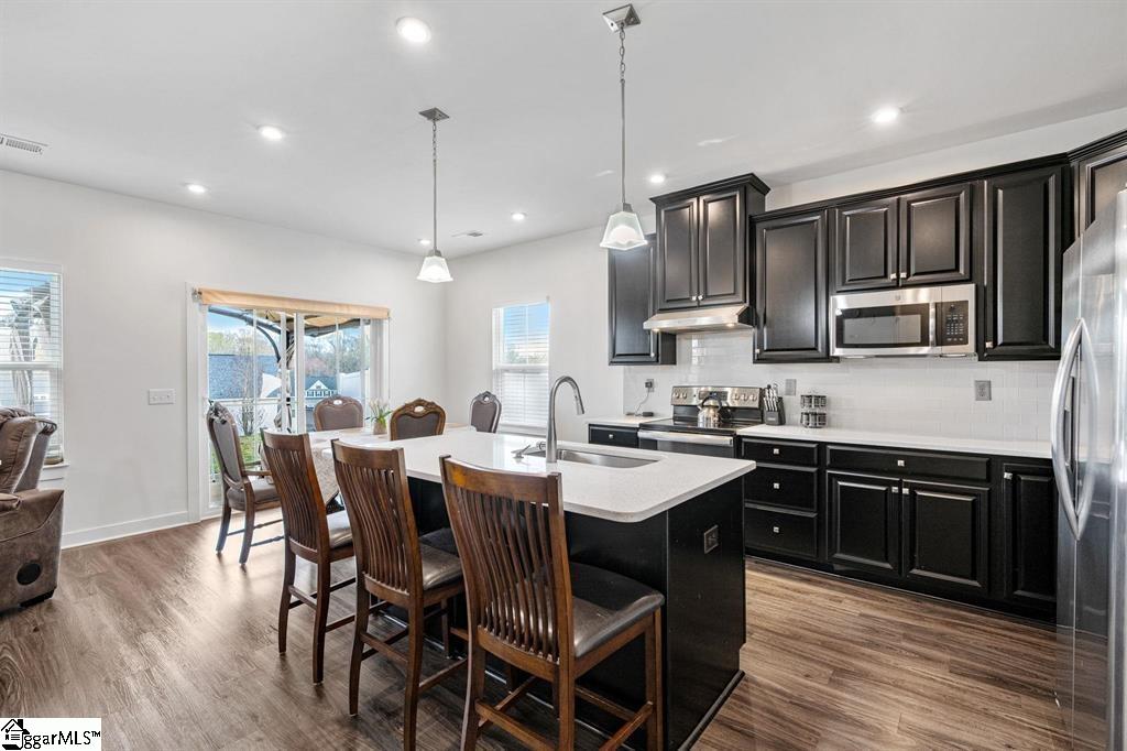 405 Spokane Drive Greenville, SC 29607 - Photo 4 of 24