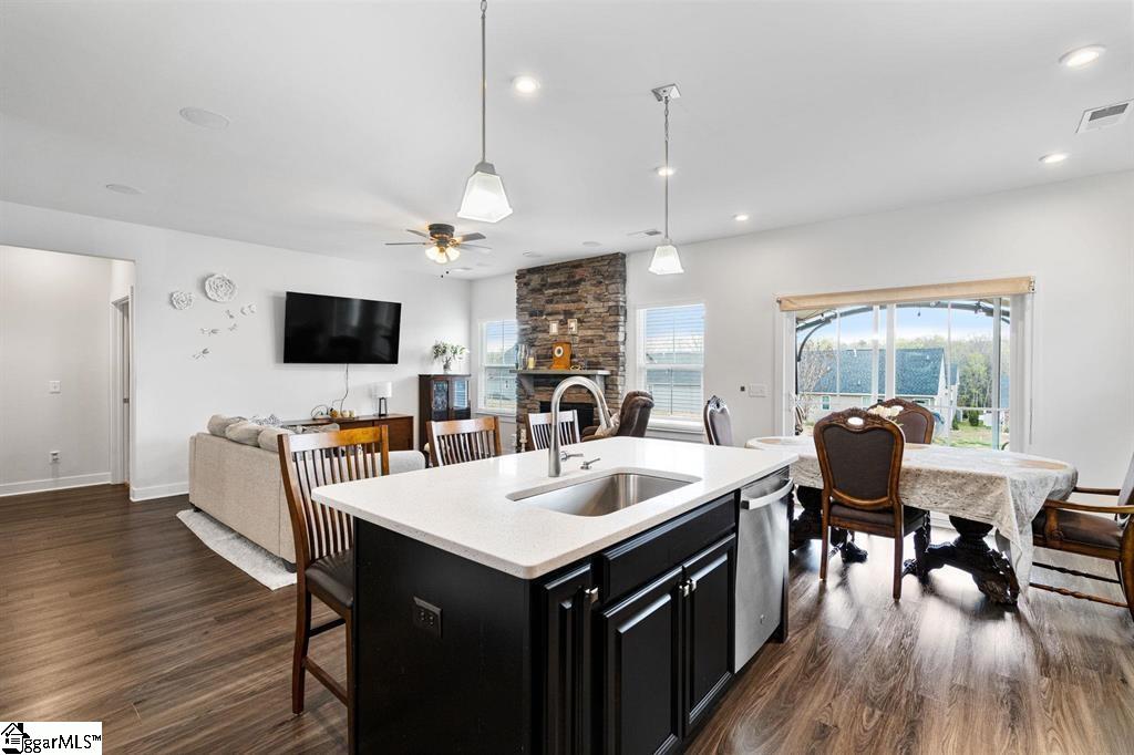 405 Spokane Drive Greenville, SC 29607 - Photo 7 of 24