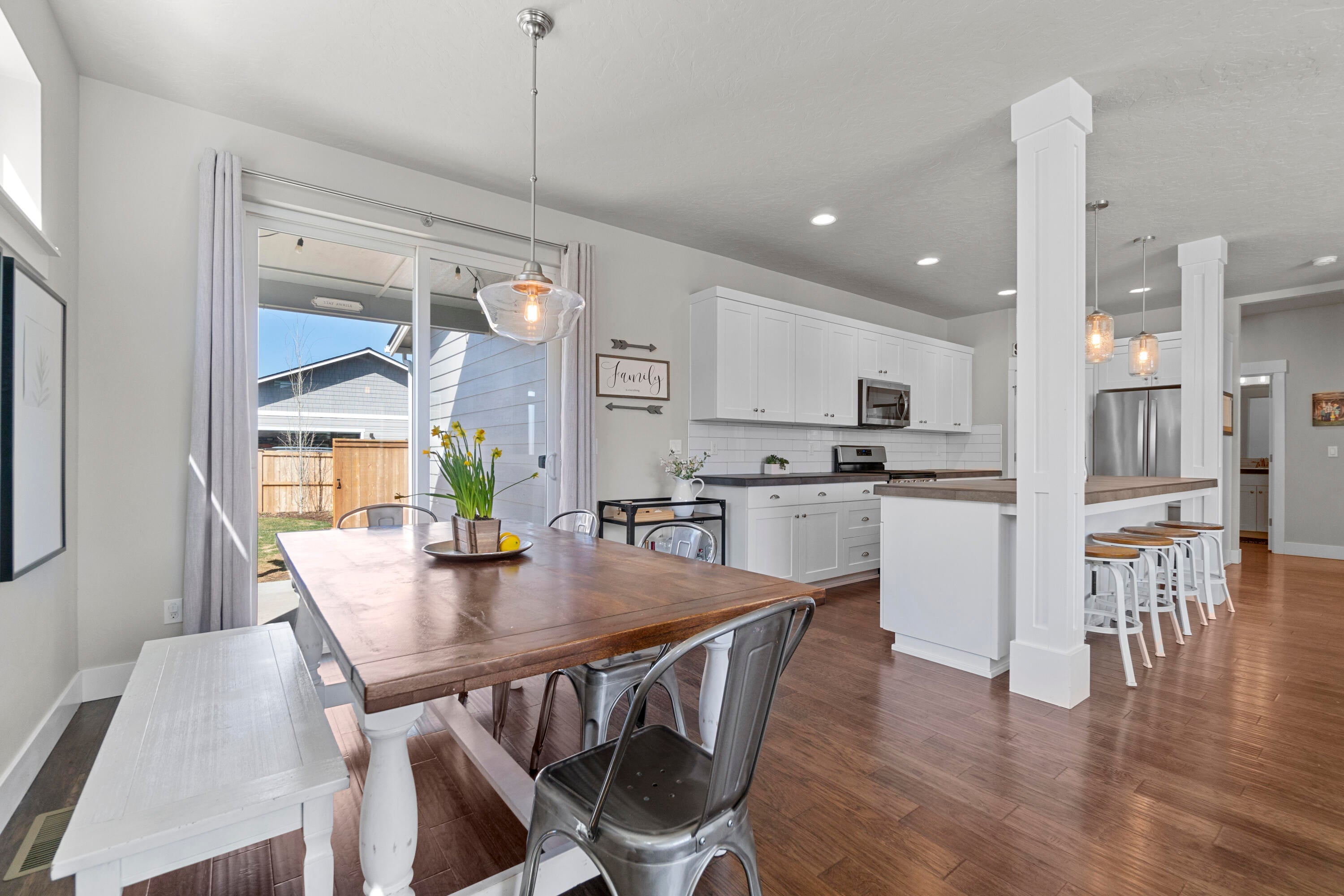 20778 Kilbourne Loop Bend, OR 97701 - Photo 9 of 39 DSC00549