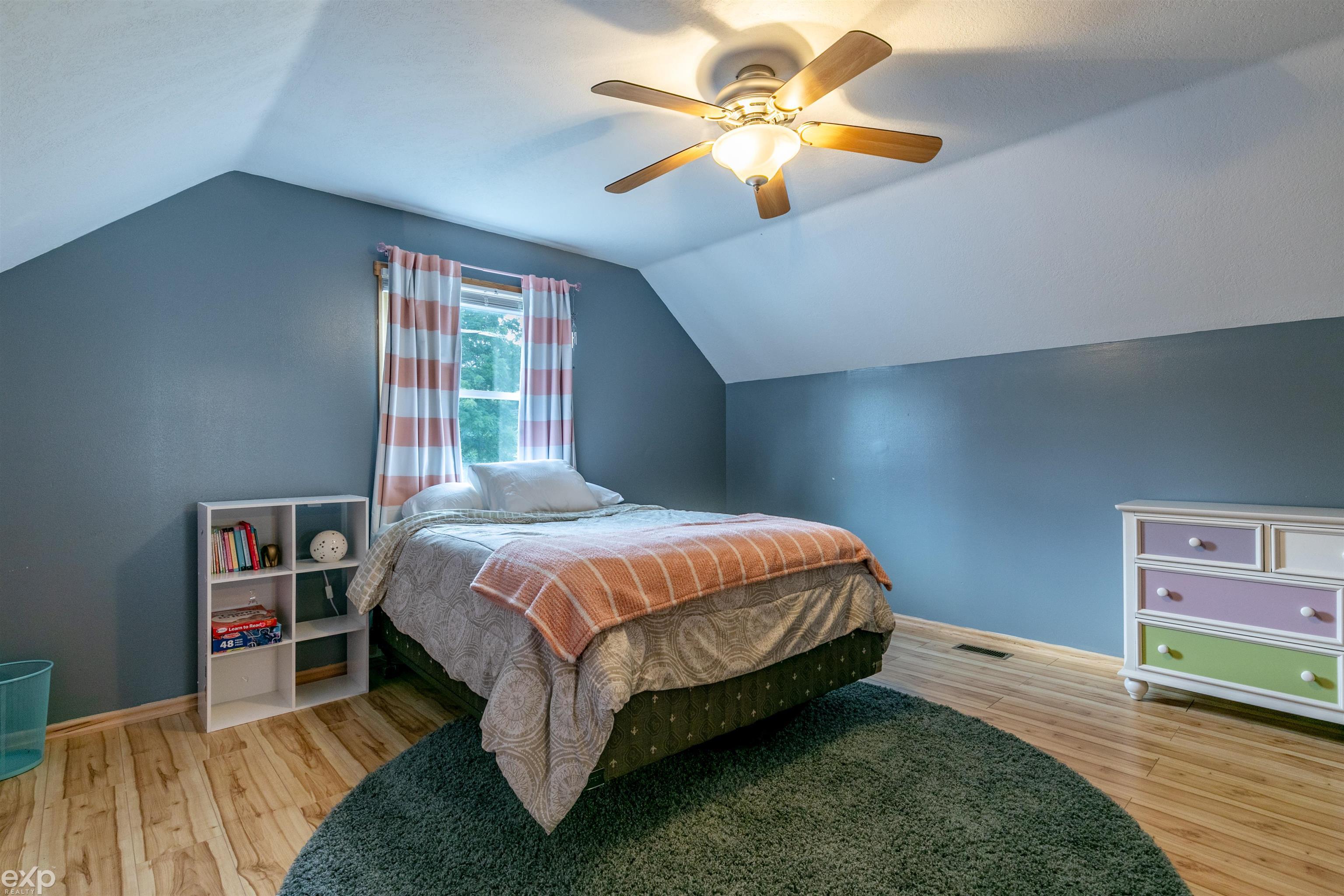 8128 Wiseman Road Lambertville, MI 48144 - Photo 27 of 41 50149023-68848903-71d2-4c23-89e2-666a3d165463.JPG