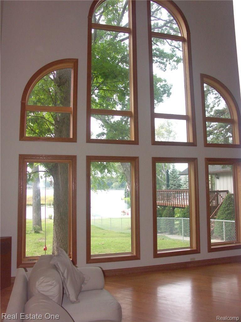 6896 Hatchery Road Waterford, MI 48327 - Photo 15 of 38 PICT0072.JPG