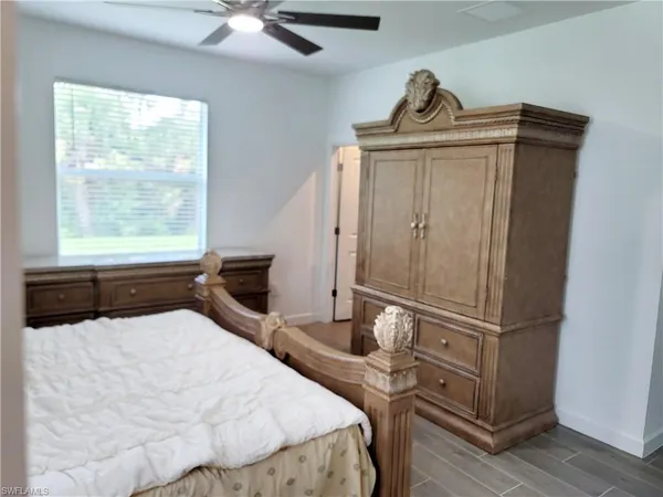 $2,500 | 3172 Weston Manor Drive, Alva, FL 33920