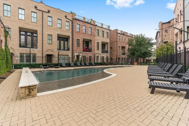 $4,300 | 2138 Aylesport Drive, Dallas, TX 75201