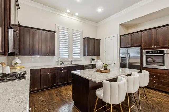 $4,300 | 2138 Aylesport Drive, Dallas, TX 75201