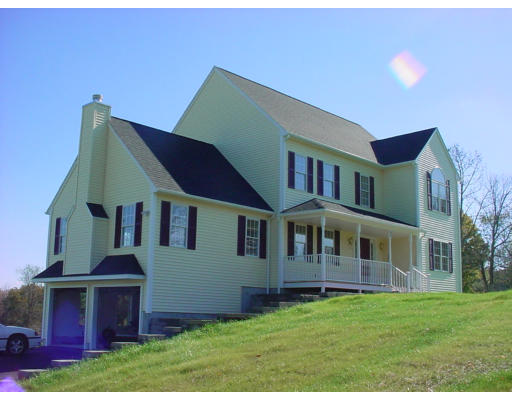 55 Bond Road Charlton, MA 01507 - Photo 2 of 10 Gallery Image 2