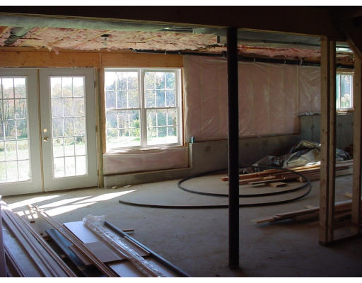 55 Bond Road Charlton, MA 01507 - Photo 8 of 10 Gallery Image 8