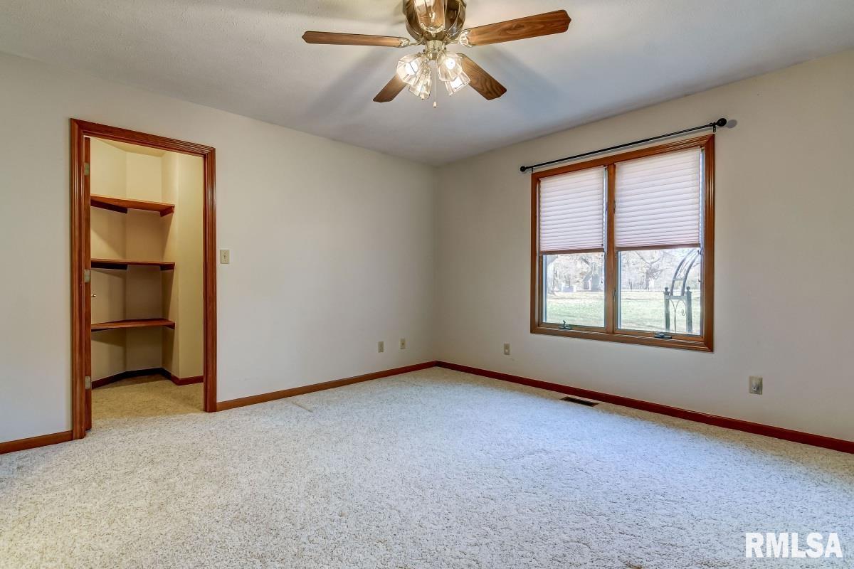 8089 South Vigal Road Pawnee, IL 62558 - Photo 26 of 57