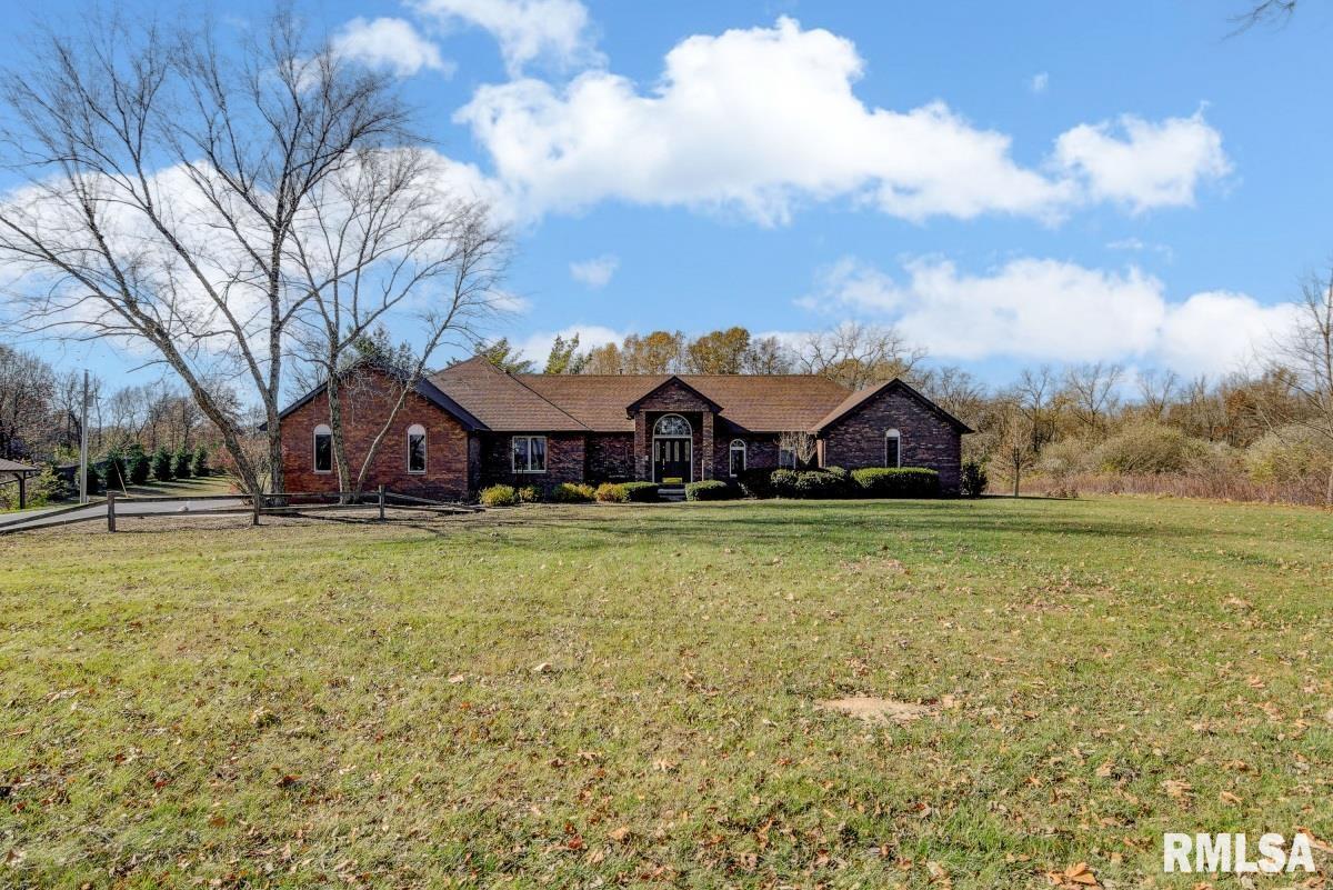 8089 South Vigal Road Pawnee, IL 62558 - Photo 3 of 57