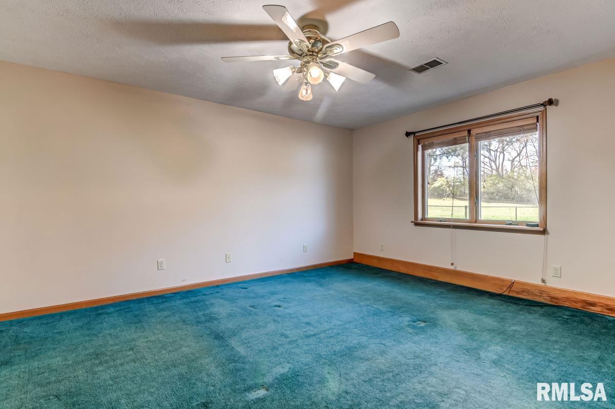 8089 South Vigal Road Pawnee, IL 62558 - Photo 38 of 57