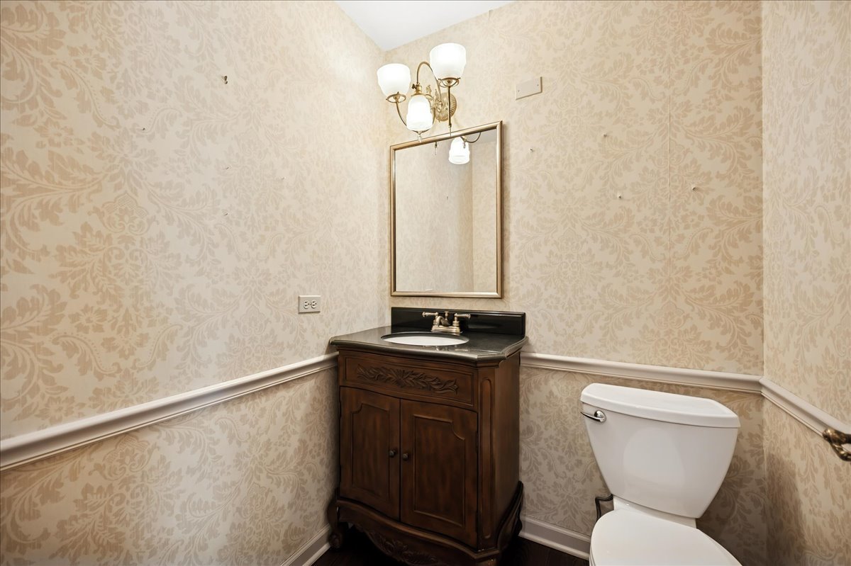 3741 Mission Hills Road, Unit 102 Northbrook, IL 60062 - Photo 14 of 22