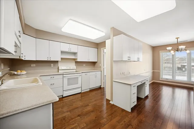 $625,000 | 3741 Mission Hills Road, Unit 102, Northbrook, IL 60062