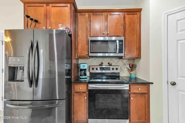 $320,000 | 301 Elk Court, Jacksonville, NC 28546