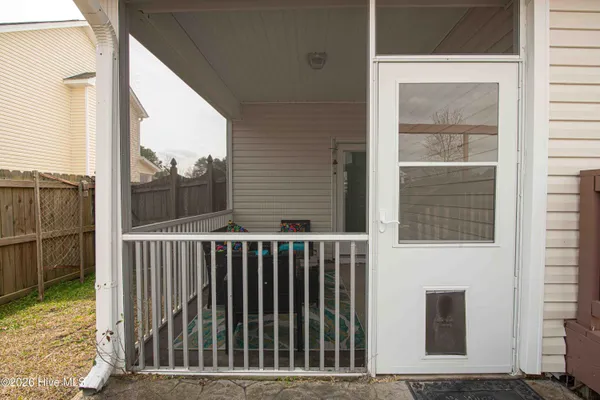 $320,000 | 301 Elk Court, Jacksonville, NC 28546