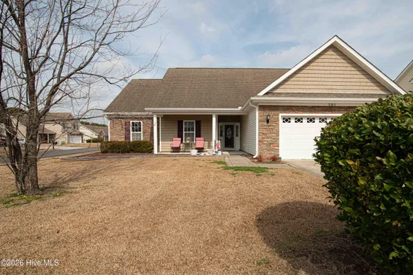 $320,000 | 301 Elk Court, Jacksonville, NC 28546