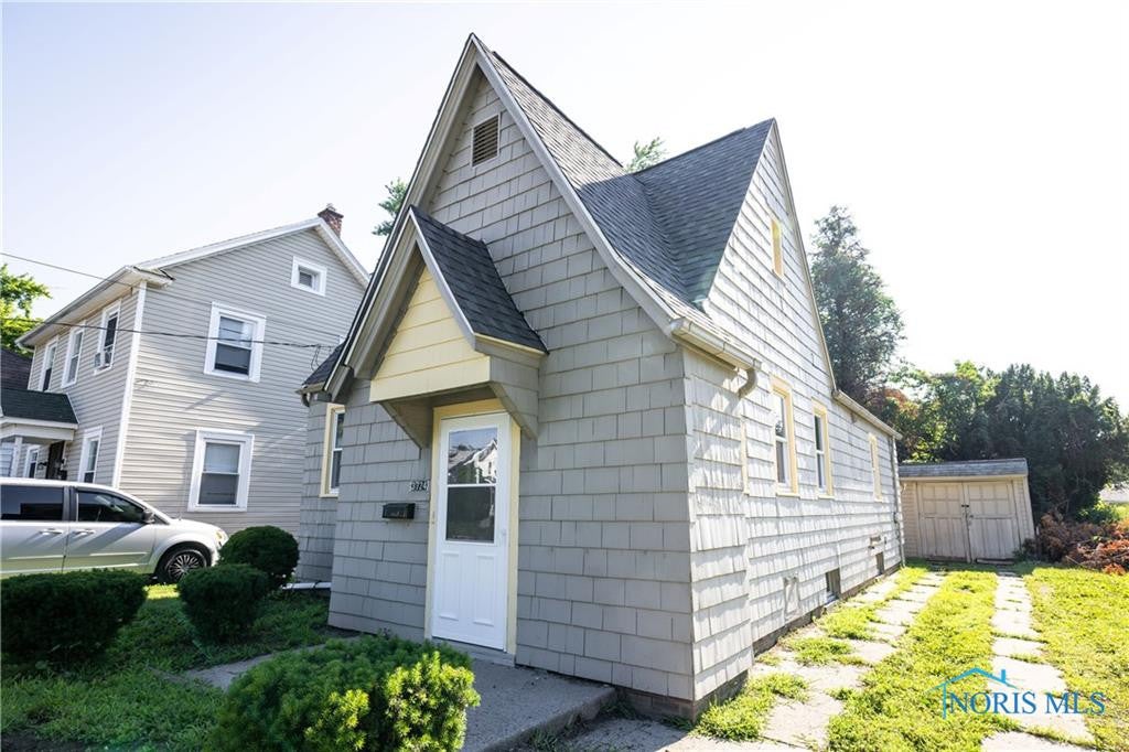 3724 Jackman Road Toledo, OH 43612 - Photo 3 of 48 Gallery Image 3