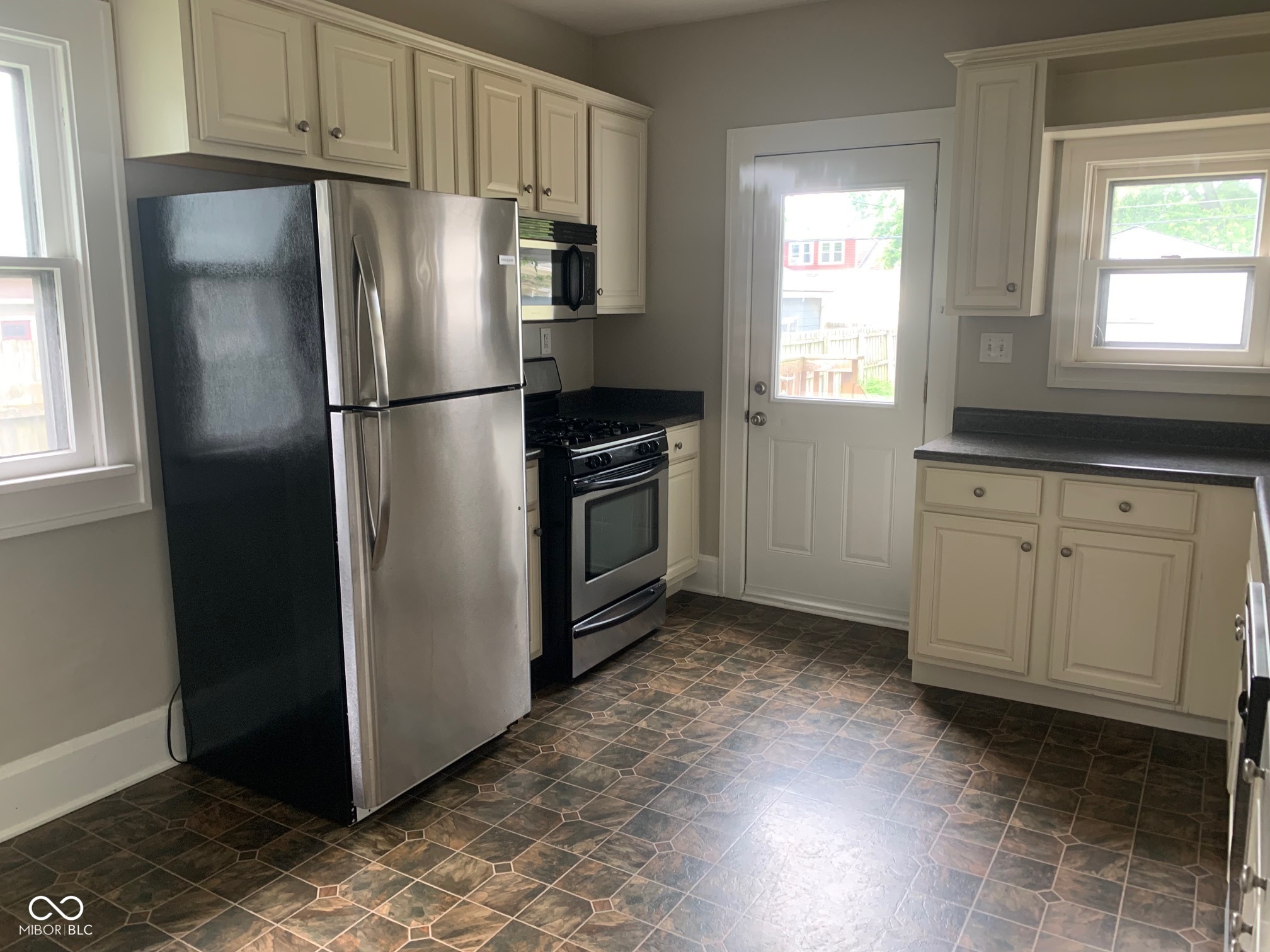 730 North Riley Avenue Indianapolis, IN 46201 - Photo 13 of 19 Gallery Image 13