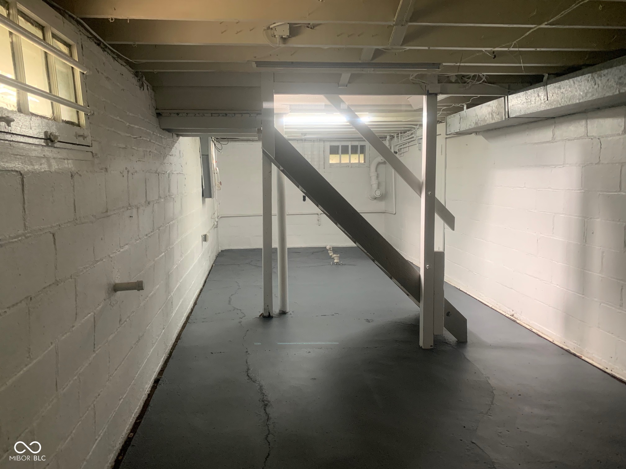 730 North Riley Avenue Indianapolis, IN 46201 - Photo 18 of 19 Gallery Image 18