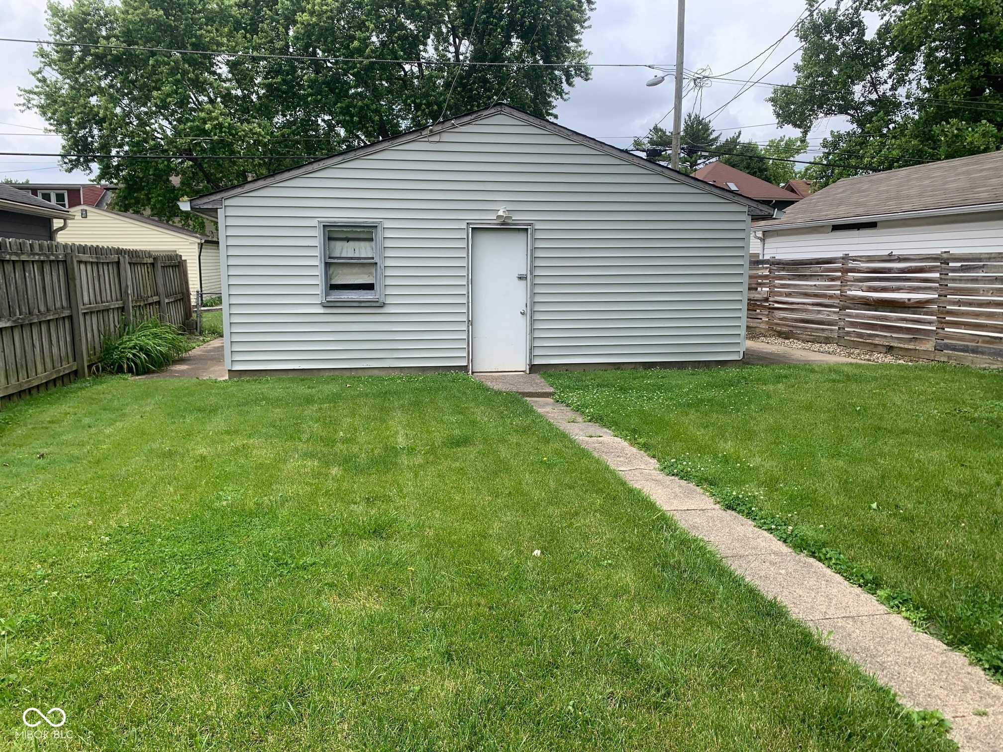 730 North Riley Avenue Indianapolis, IN 46201 - Photo 2 of 19 Gallery Image 2