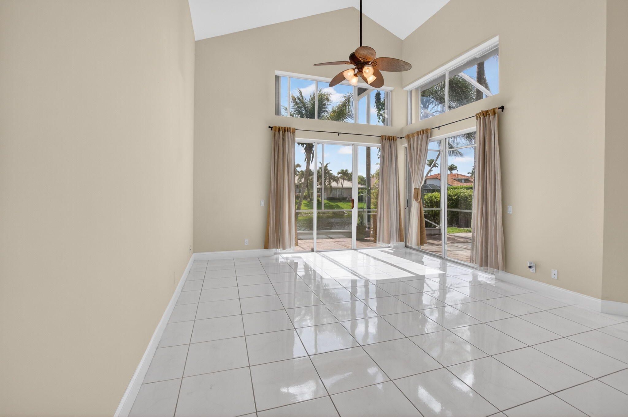 9336 Water Course Way Boynton Beach, FL 33437 - Photo 5 of 46 10-web-or-mls-DSC_9509