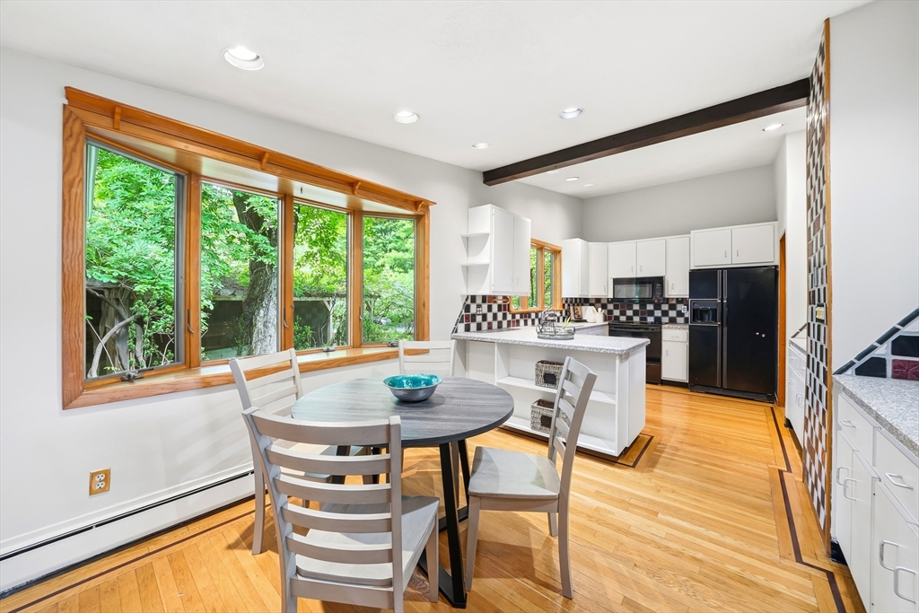 6 Angier Road Lexington, MA 02420 - Photo 11 of 42