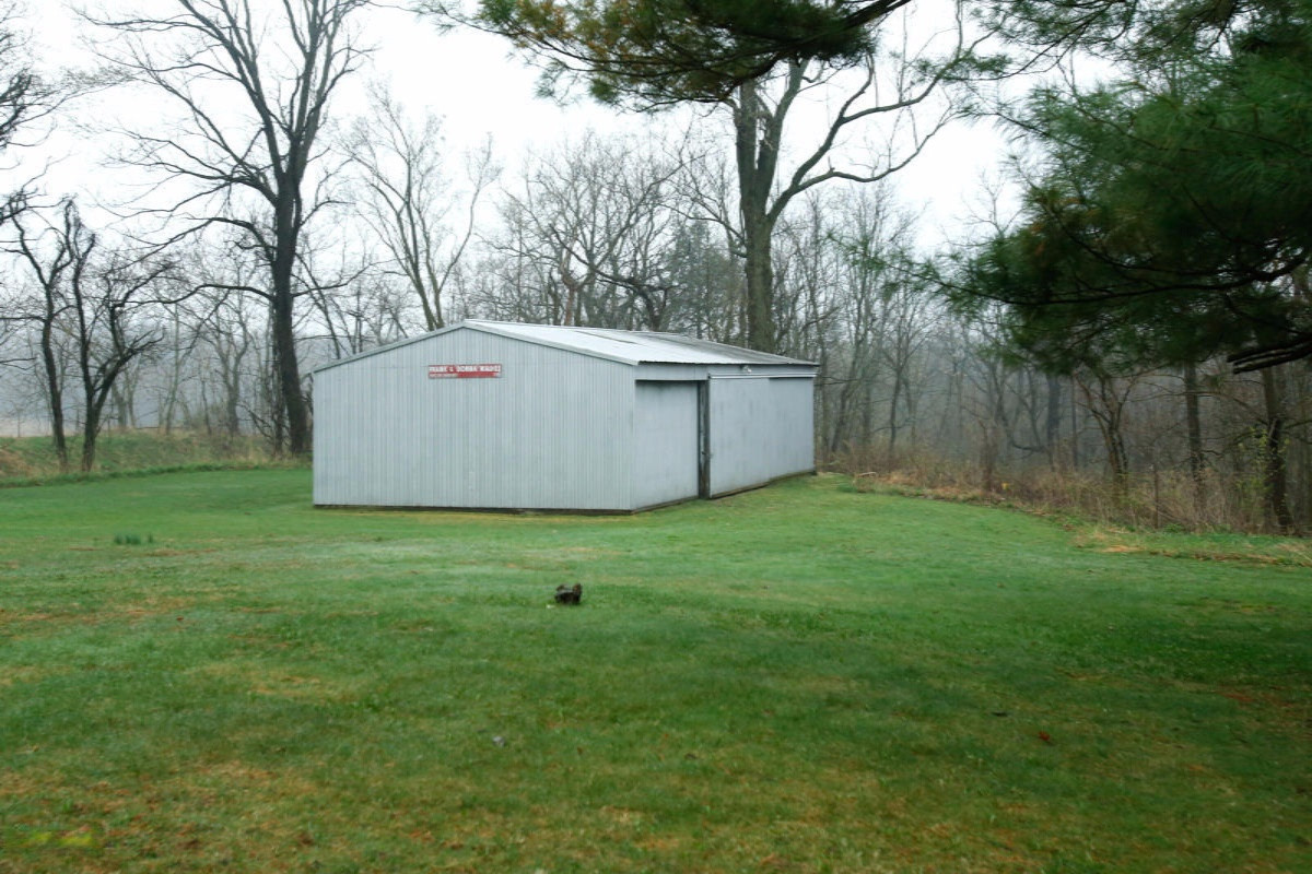 8294 Kingsbury Road Delton, MI 49046 - Photo 21 of 29 15016531_20