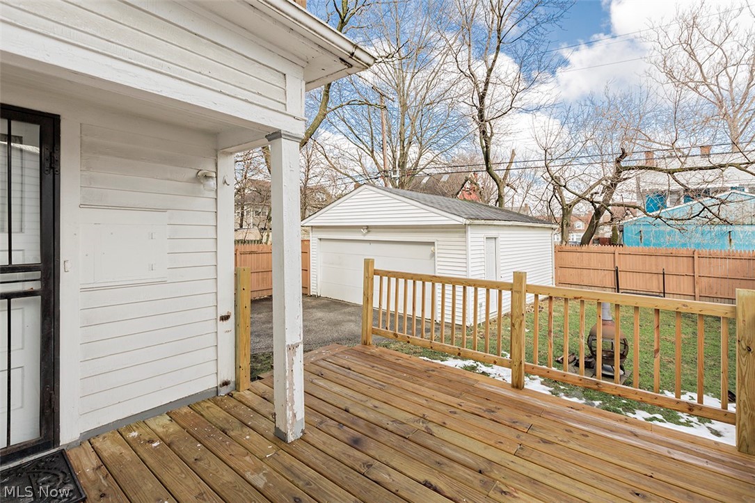 3361 Cedarbrook Road Cleveland, OH 44118 - Photo 31 of 32