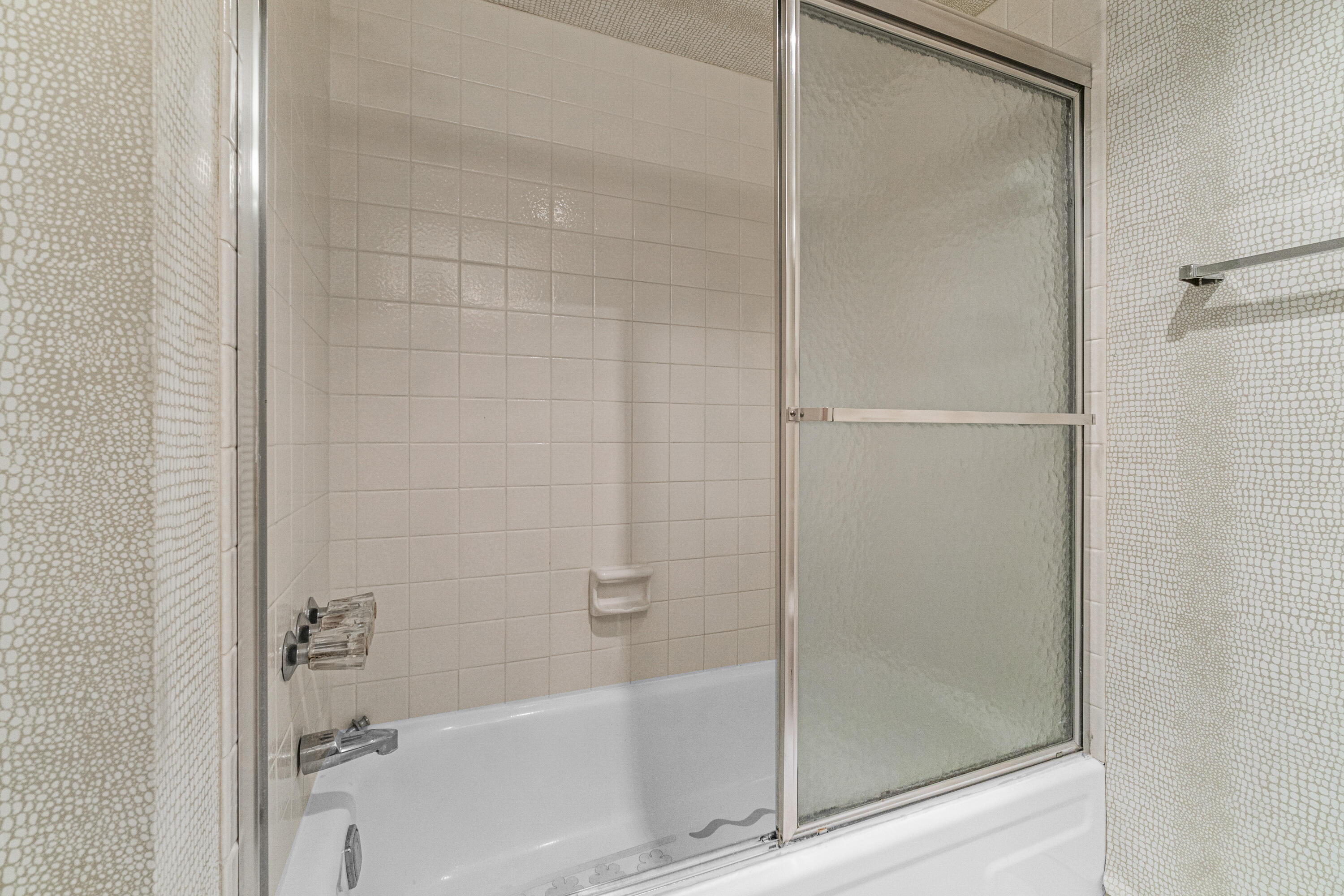 250 Northwest 67th Street, Unit 122 Boca Raton, FL 33487 - Photo 14 of 23 015-250Northwest67thStreet-BocaRaton-FL-