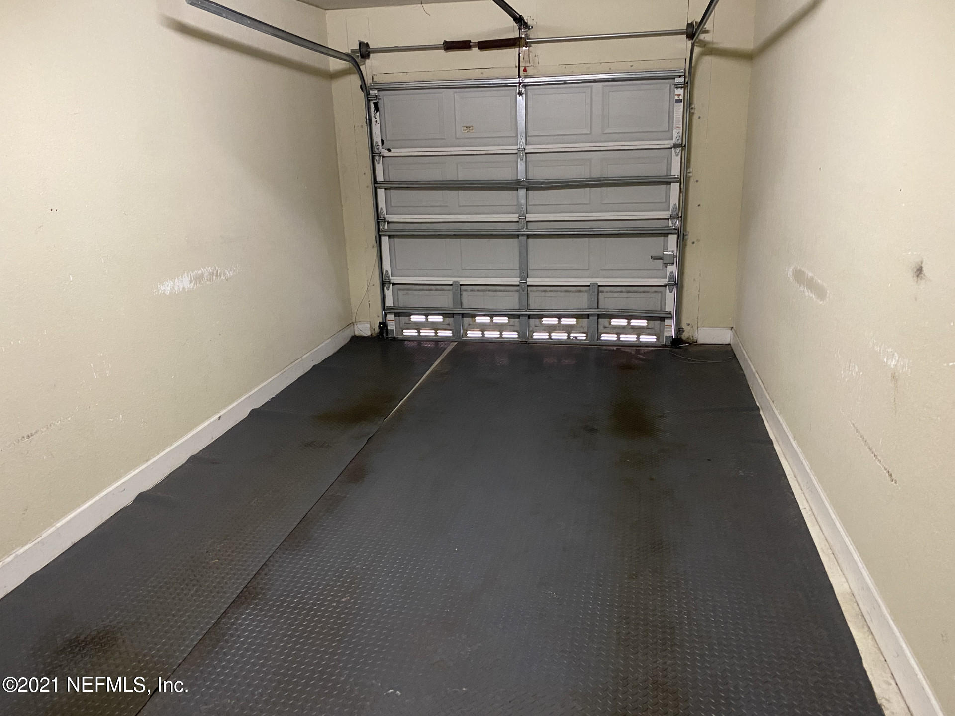 9745 Touchton Road, Unit 2704 Jacksonville, FL 32246 - Photo 13 of 23 9745TouchtonRdUnit2704_16912_13