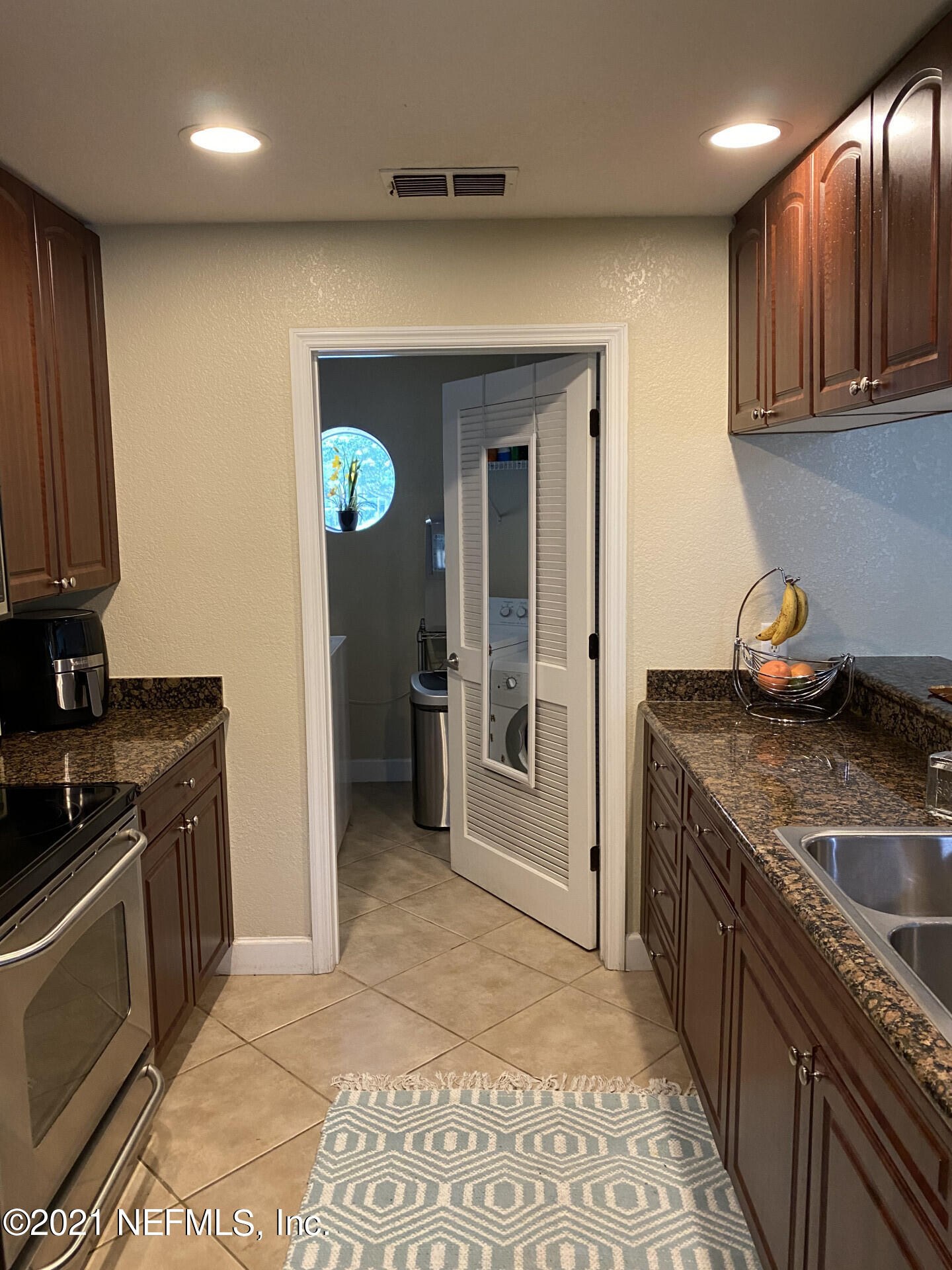 9745 Touchton Road, Unit 2704 Jacksonville, FL 32246 - Photo 15 of 23 9745TouchtonRdUnit2704_16912_16