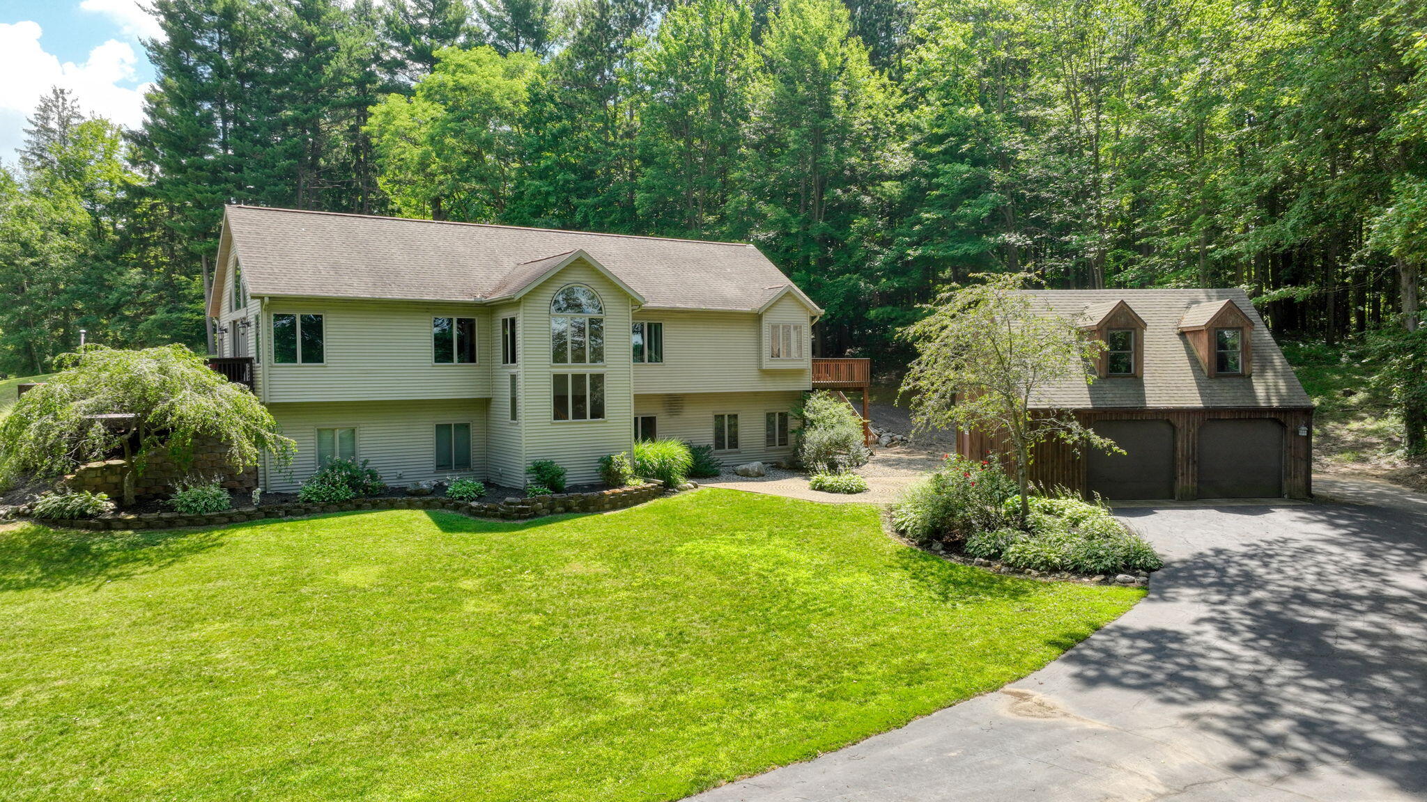 6823 Folks Road Horton, MI 49246 - Photo 3 of 120 89