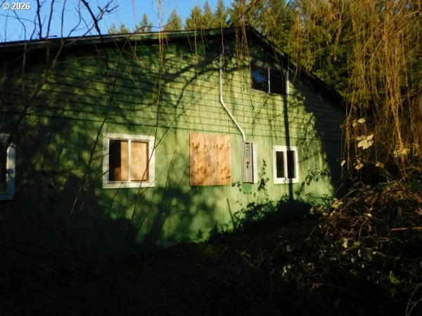 $194,900 | 26562 Highway 36, Cheshire, OR 97419
