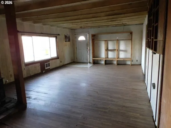 $194,900 | 26562 Highway 36, Cheshire, OR 97419