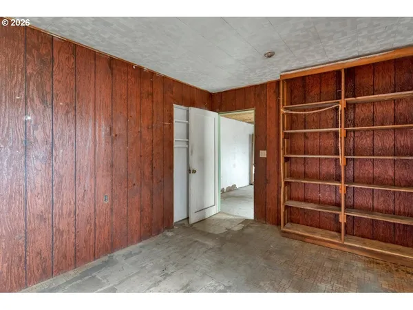 $194,900 | 26562 Highway 36, Cheshire, OR 97419