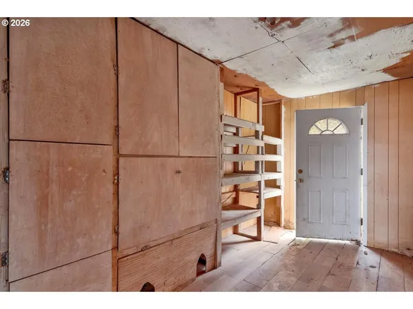 $194,900 | 26562 Highway 36, Cheshire, OR 97419