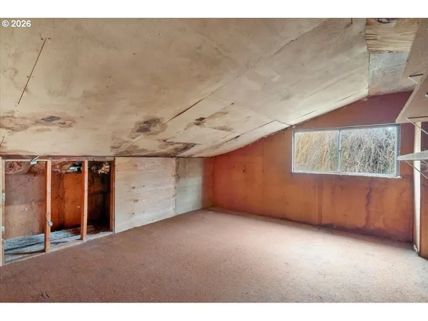 $194,900 | 26562 Highway 36, Cheshire, OR 97419