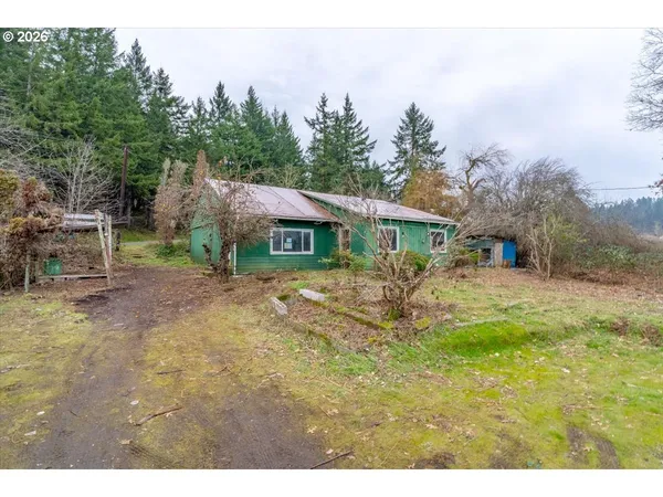 $194,900 | 26562 Highway 36, Cheshire, OR 97419