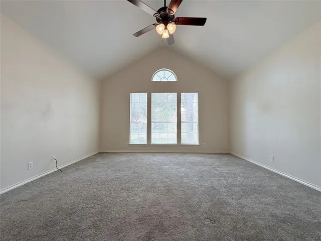 $1,995 | 313 Pear Tree Place, Denton, TX 76207