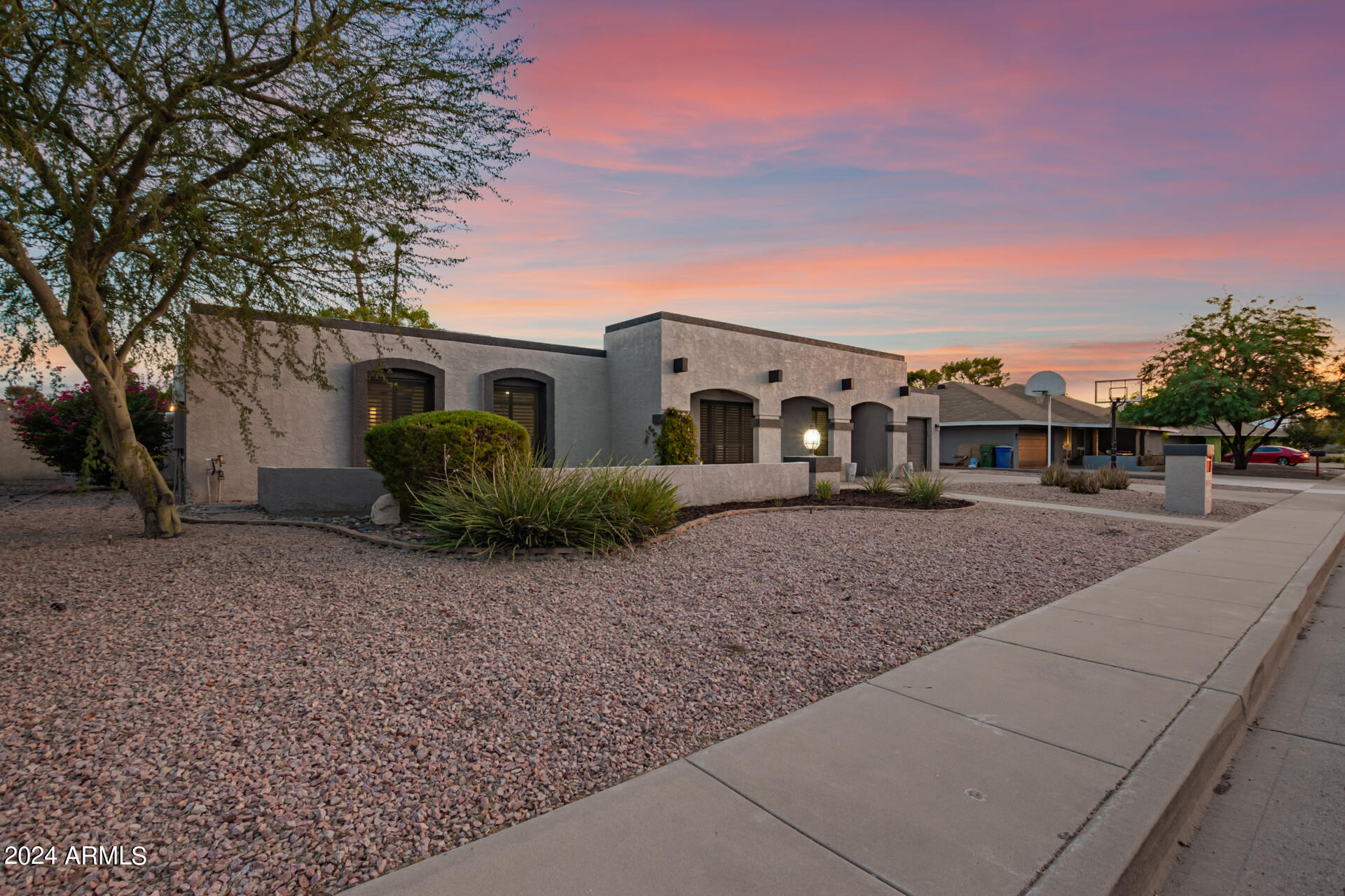 1893 East Bendix Drive Tempe, AZ 85283 - Photo 11 of 40 03 - Bendix