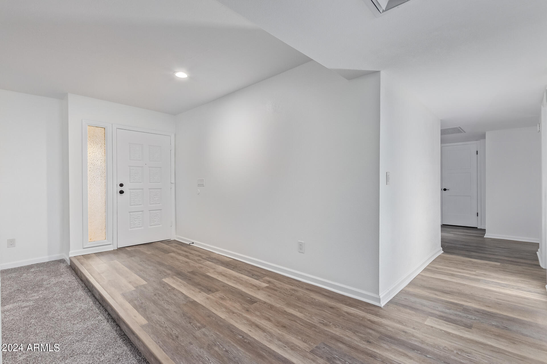 1893 East Bendix Drive Tempe, AZ 85283 - Photo 25 of 40 14 - Bendix