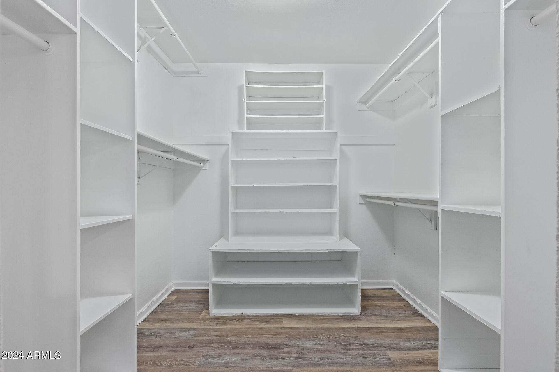 1893 East Bendix Drive Tempe, AZ 85283 - Photo 27 of 40 39 - Bendix