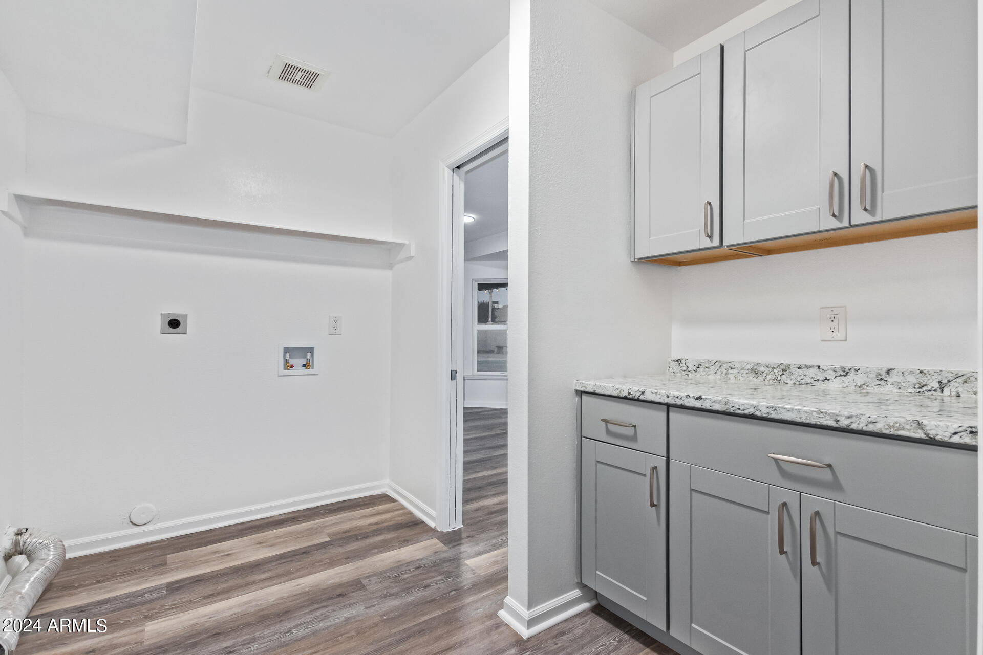 1893 East Bendix Drive Tempe, AZ 85283 - Photo 36 of 40 53 - Bendix