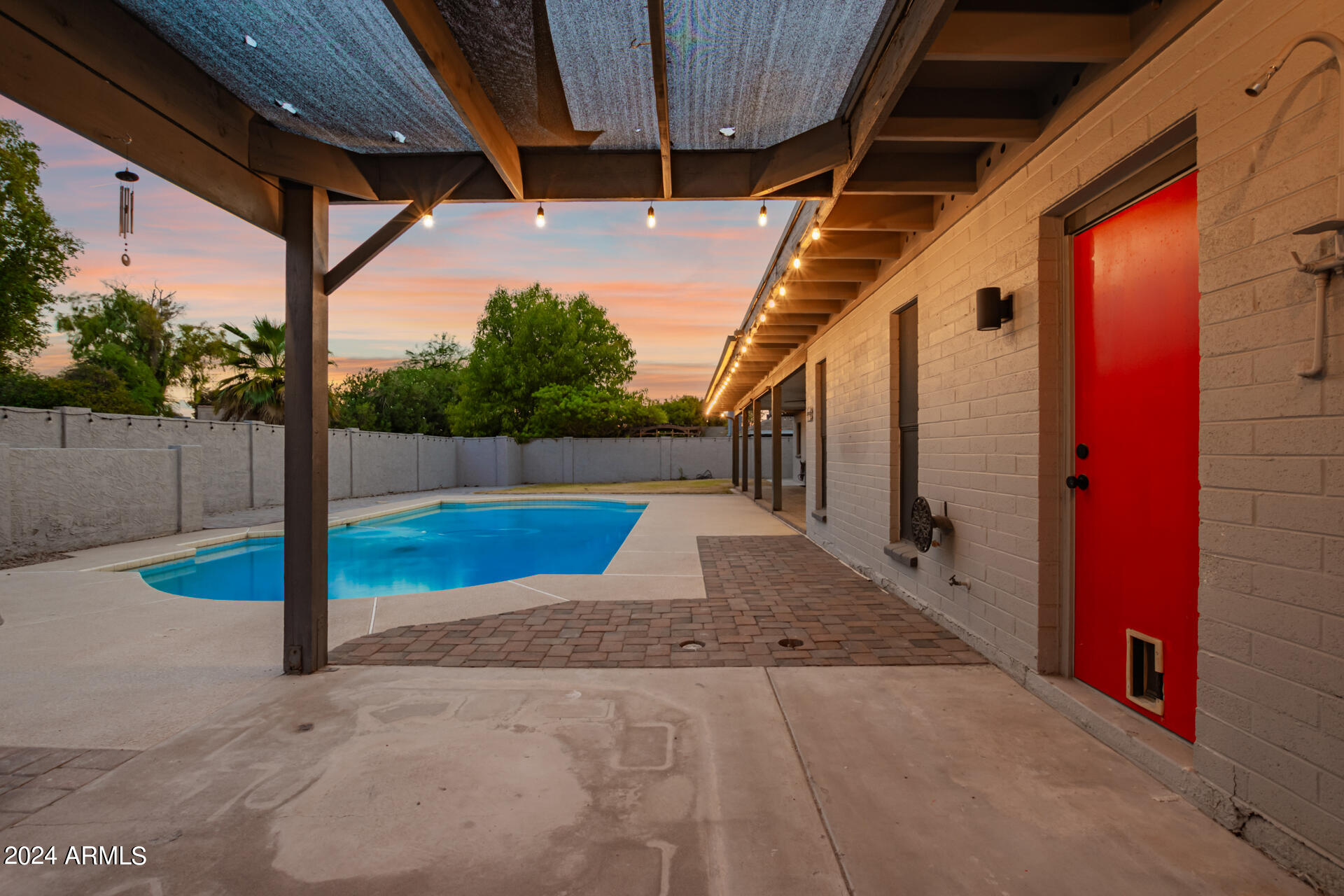 1893 East Bendix Drive Tempe, AZ 85283 - Photo 4 of 40 62 - Bendix